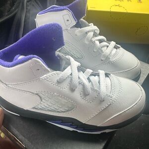 Brand new retro Jordan 5s size 10c